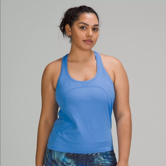 LULULEMON ISO!! SIZES 2 AND 4 - Picture 5 of 10
